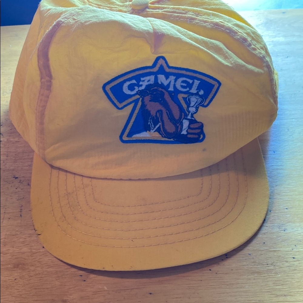 Camel Yellow Cap with Embroidered Logo Nylon Vintage SnapBack